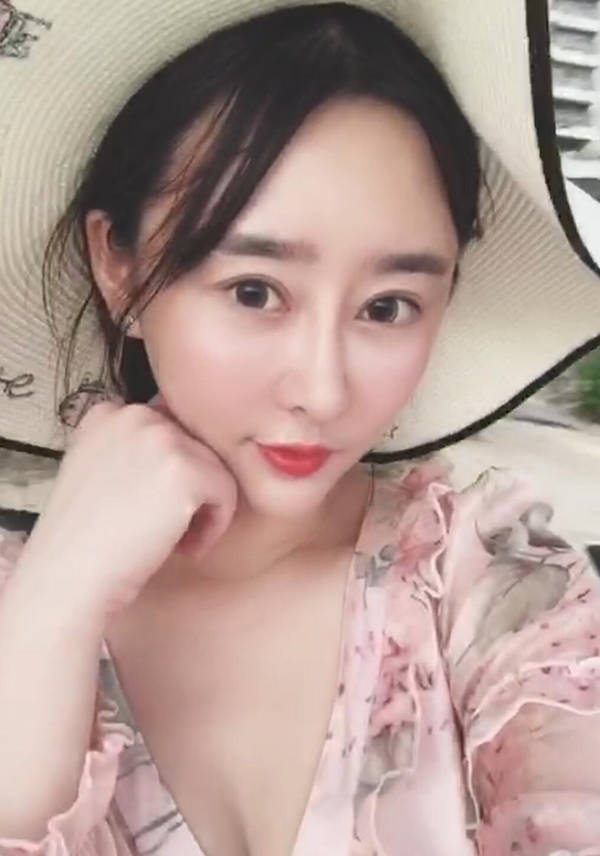 东京模特陪游
