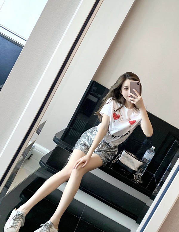 伦敦小姐上门按摩