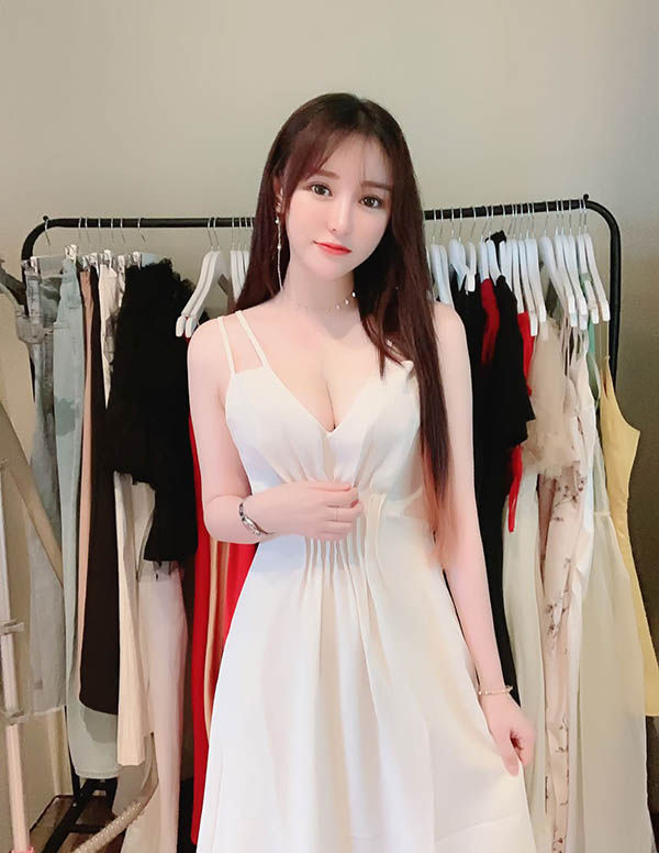 波士顿外围女大学生